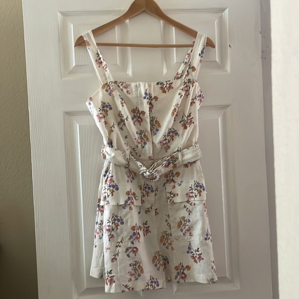 New HOUSE OF HARLOW 1960 Floral Garden Linen Blend Belted Romper Shorts